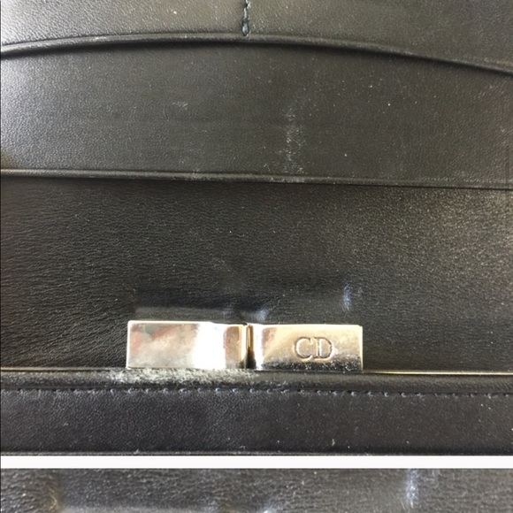 Dior Trotter Wallet placed On Chain price firm - Picture 5 of 11
